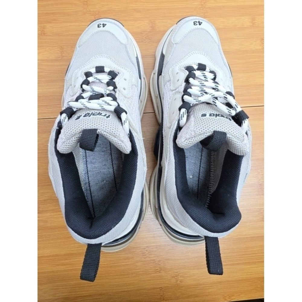Balenciaga Triple S Sneakers Mens 43 Beige Cream Black Chunky Dad Shoes 533882 - Picture 12 of 13